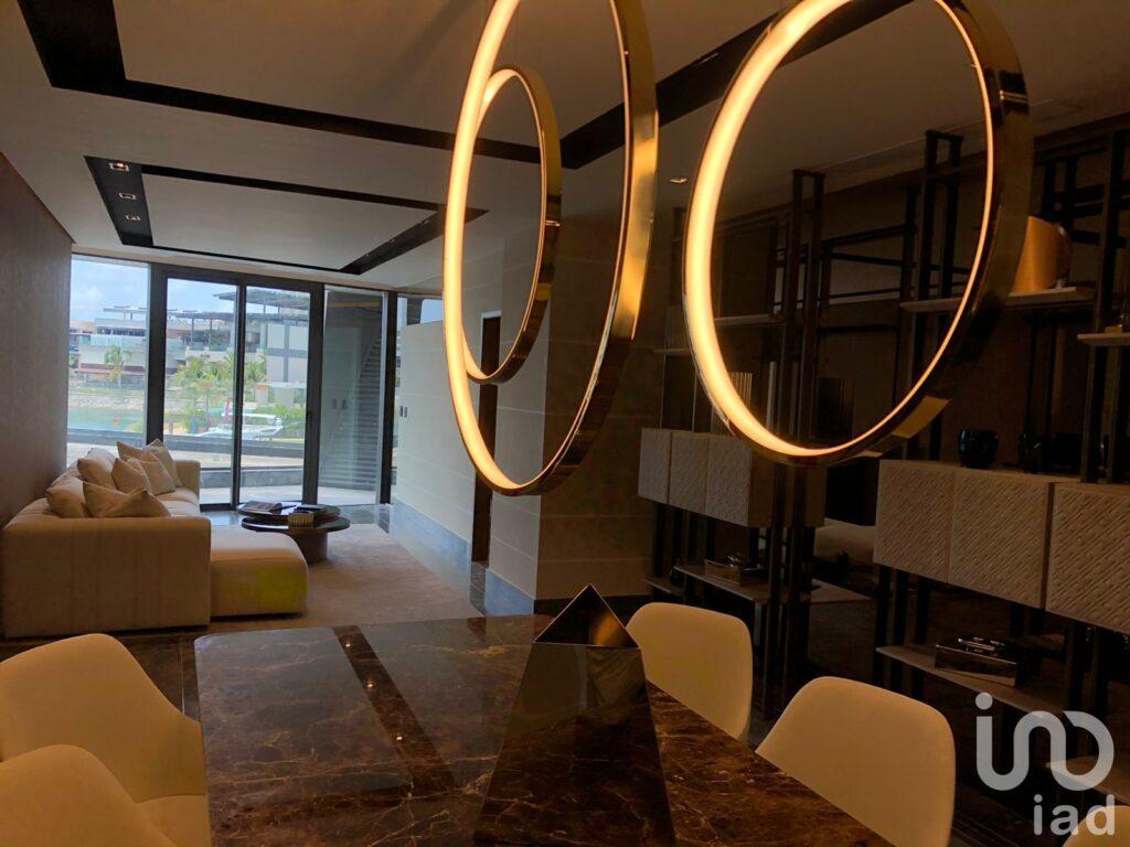 VENTA DE DEPARTAMENTO EN EXCLUSIVA TORRE DE PUERTO CANCUN EN CANCUN QUINTANA ROO