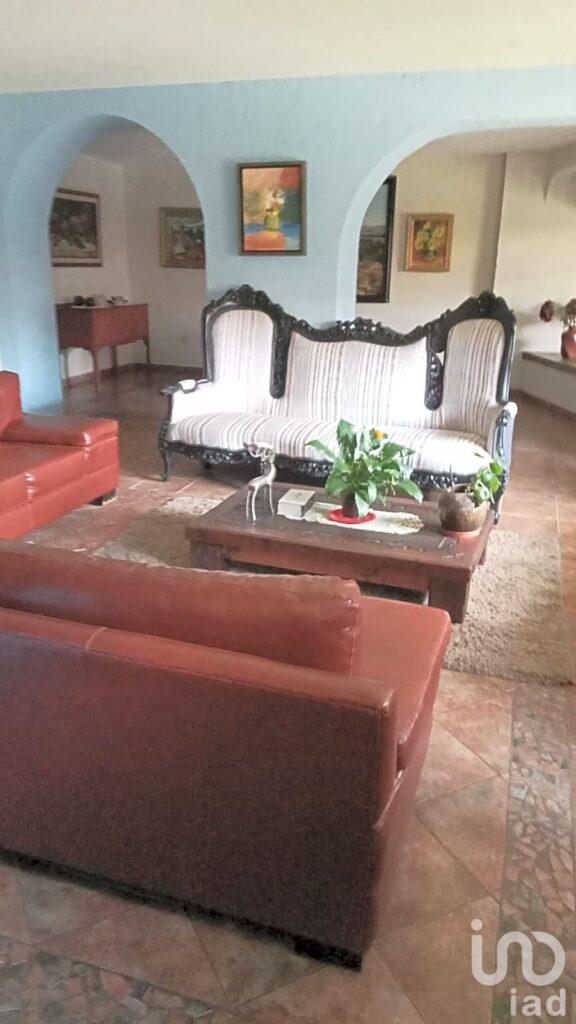 RESIDENCIA EN SANTA MARIA A 5 MIN DE BLV JUAN PABLO