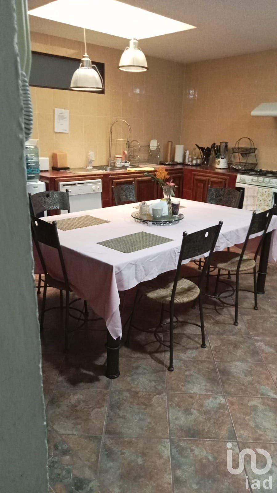 RESIDENCIA EN SANTA MARIA A 5 MIN DE BLV JUAN PABLO