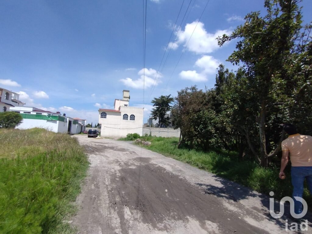 Terreno en venta en San Mateo Otzacatipan, Toluca, Estado de México