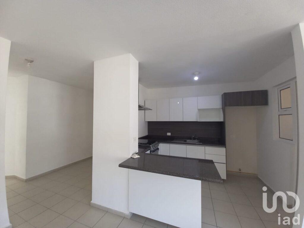Departamento en venta en Viñedos Querétaro planta alta en esquina