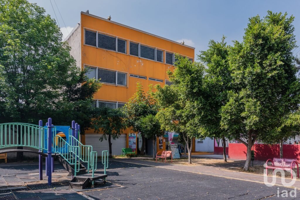 EDIFICIO EN VENTA EN BOSQUES DE ARAGON, NEZAHUALCOYOTL