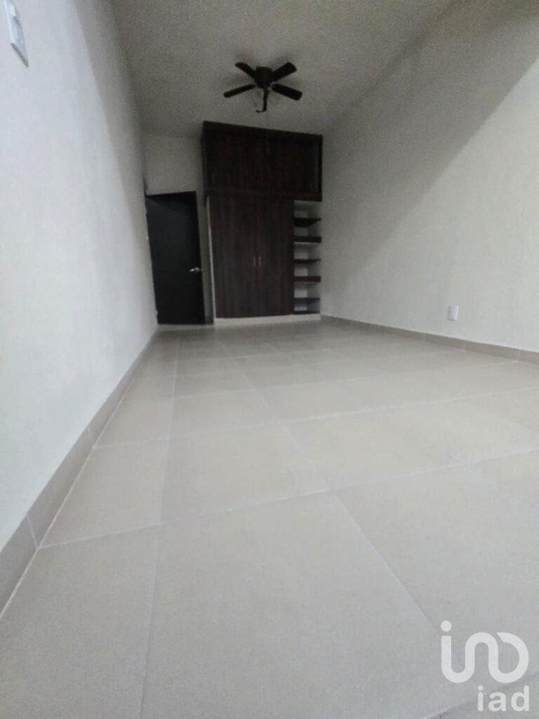 CASA EN VENTA EN CIVAC JIUTEPEC, MORELOS RESIÉN REMODELADA