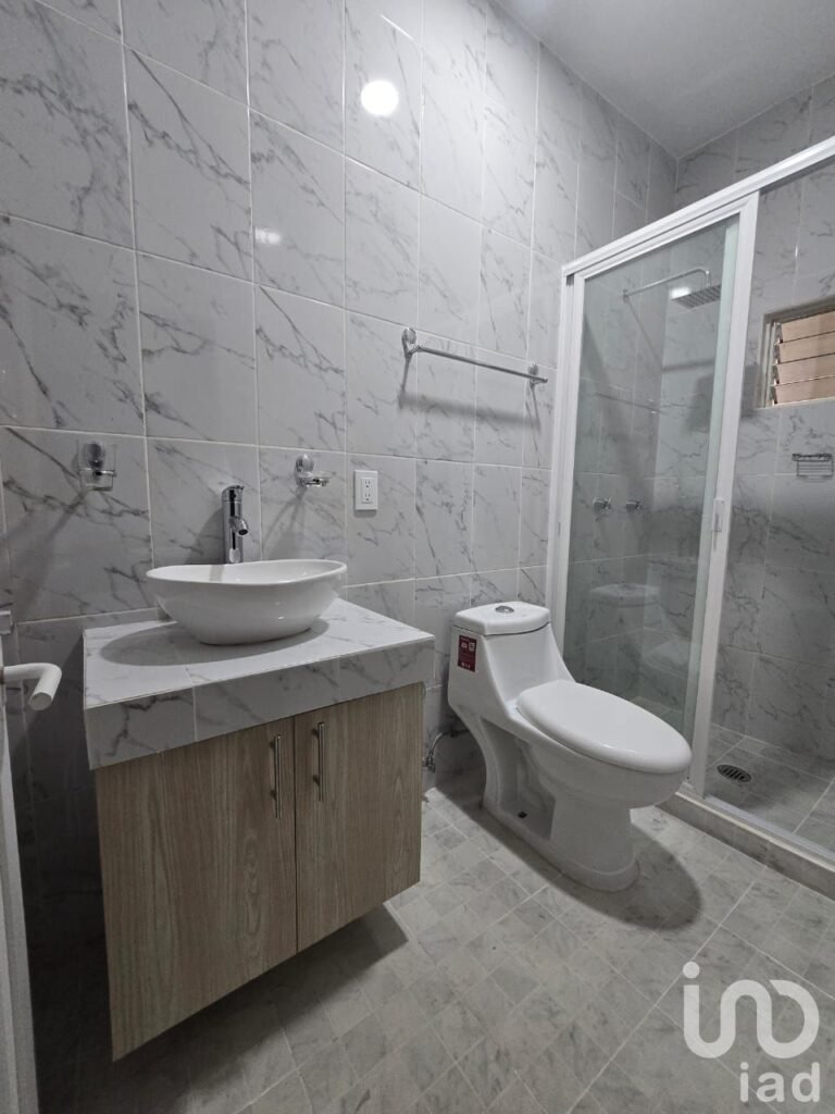 CASA EN VENTA EN CIVAC JIUTEPEC, MORELOS RESIÉN REMODELADA