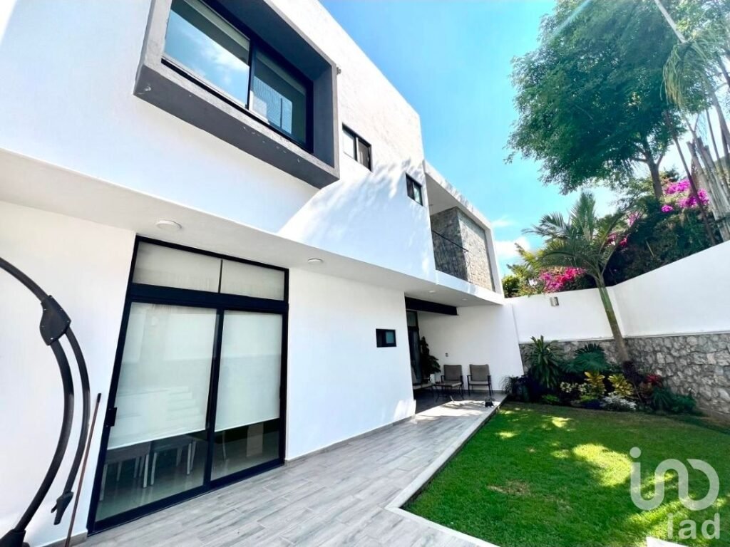 Casa en venta en las Fincas  Jiutepec