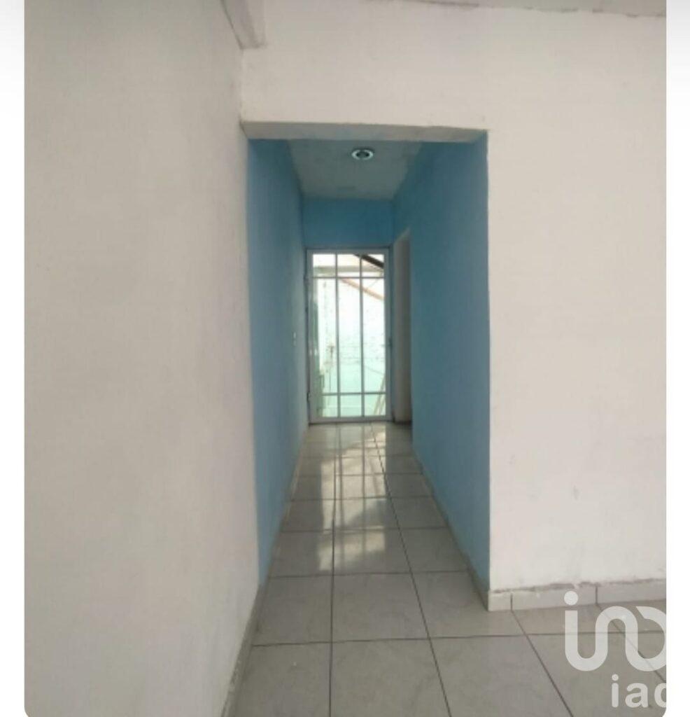 Casa en Venta con 2 deptos, Sn Juan del Rio, Qro