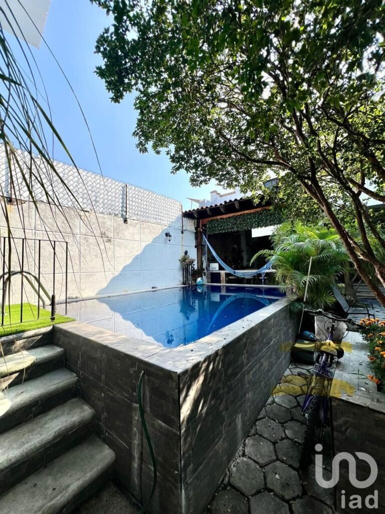 FRACCIONAMIENTO LAS FINCAS JIUTEPEC, MORELOS (CASA EN VENTA)