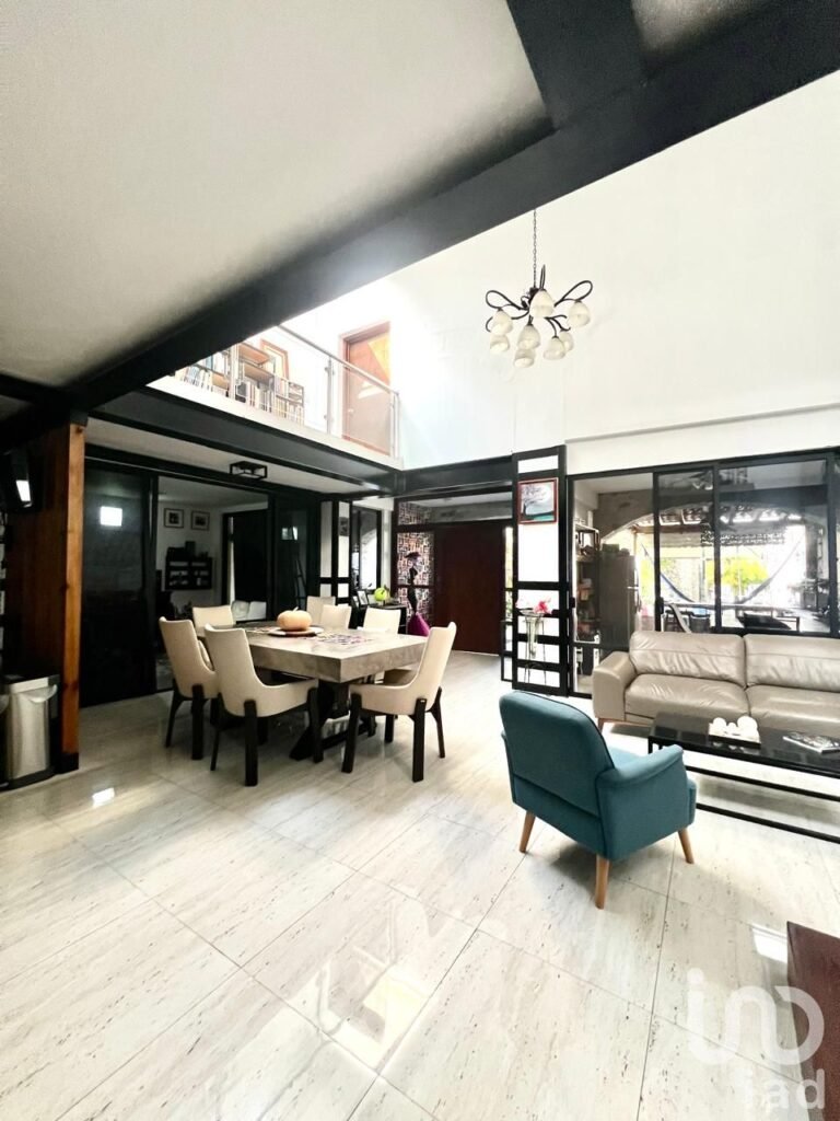 FRACCIONAMIENTO LAS FINCAS JIUTEPEC, MORELOS (CASA EN VENTA)