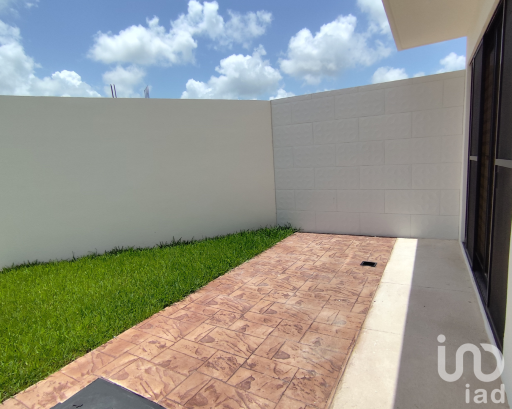 Casa Nueva en Venta en Cancún, 3 Recámaras, sobre Av. HUAYACÁN, con Amenidades Exclusivas