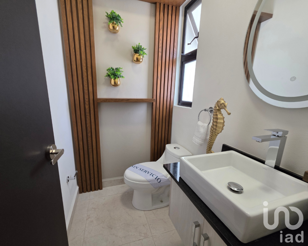 Casa Nueva en Venta en Cancún, 3 Recámaras, sobre Av. HUAYACÁN, con Amenidades Exclusivas