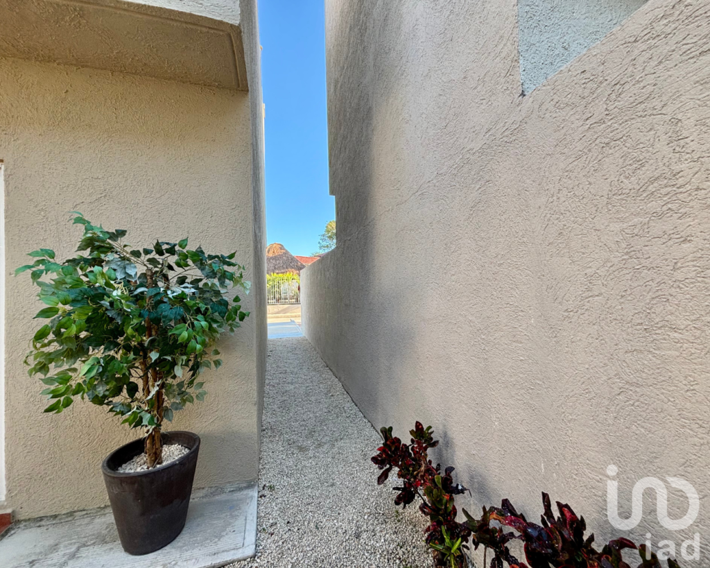 Casa Nueva en Venta en Cancún (Polígono Sur), de 3 Recámaras, Amenidades para Toda la Familia