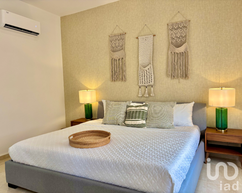 Casa Nueva en Venta en Cancún (Polígono Sur), 150 m2 Construcción, 3 Recámaras, con Amenidades