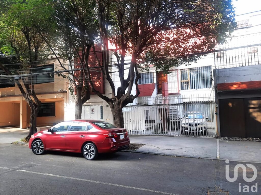 Terreno en venta en Colonia del Valle 225 m2 uso de suelo H 4/20/M Oportunidad para desarrolladores