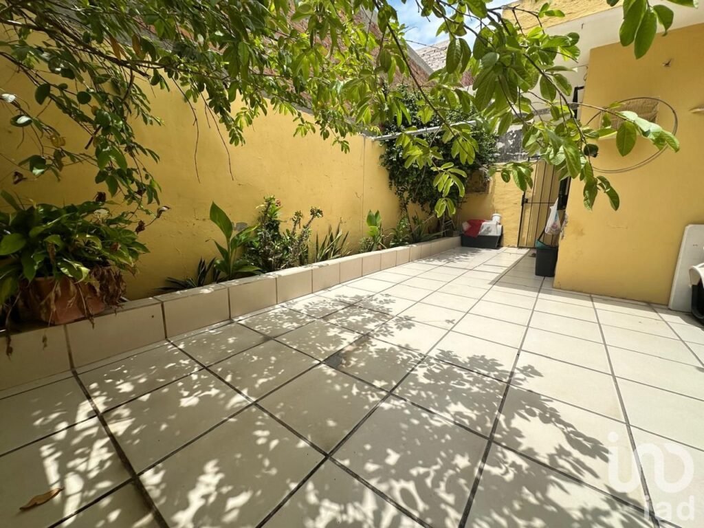 CASA DE DOS NIVELES EN VENTA EN FRACCIONAMIENTO ALAMEDA MAZATLAN SINALOA