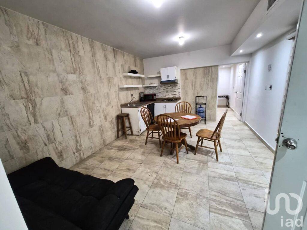 Departamento Amueblado en Renta con Serv. Zona Norte a 2 minutos de Teresiano