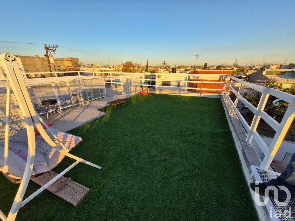 Departamento Amueblado en Renta con Serv. Zona Norte a 2 minutos de Teresiano