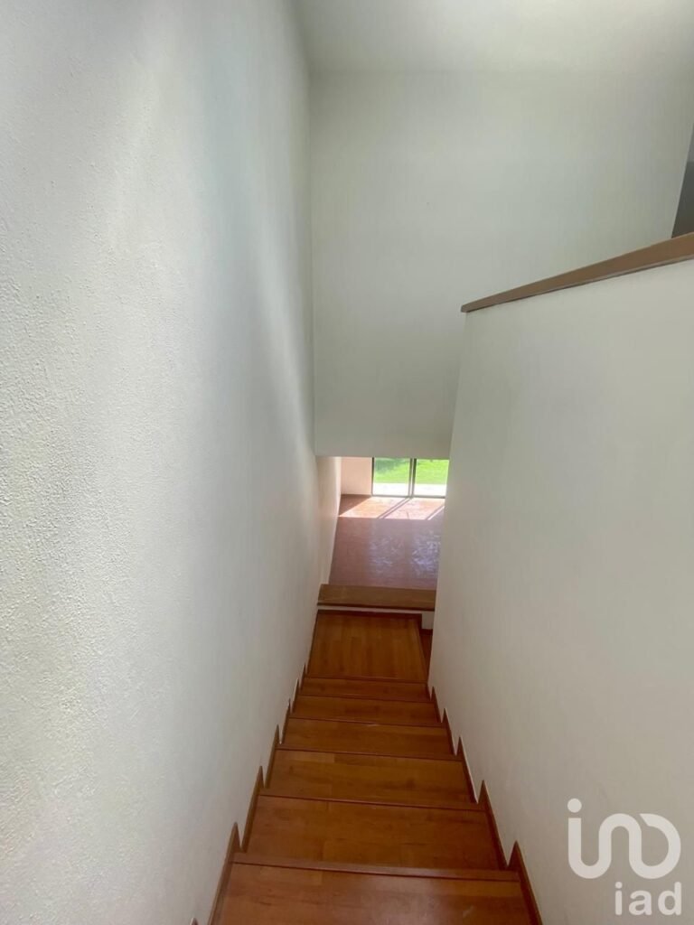 Casa con uso de suelo comercial en venta