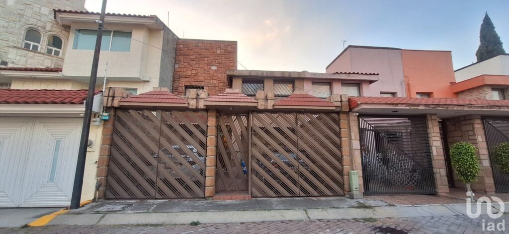 Venta de casa en jardines del alba cuautitlan izcalli 4 recamaras