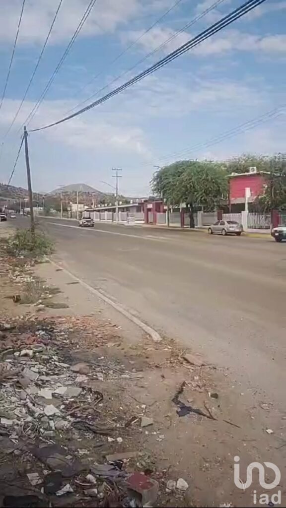 TERRENO DE USO MIXTO EN VENTA EN HERMOSILLO SONORA. ZONA DE ALTA PLUSVALÍA.