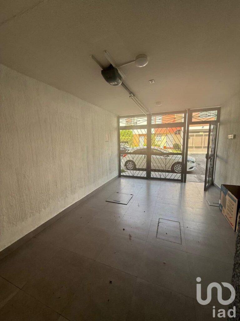 Hermosa Casa en Venta  Col. Fray Antonio de San Miguel (Ocolusen), Morelia