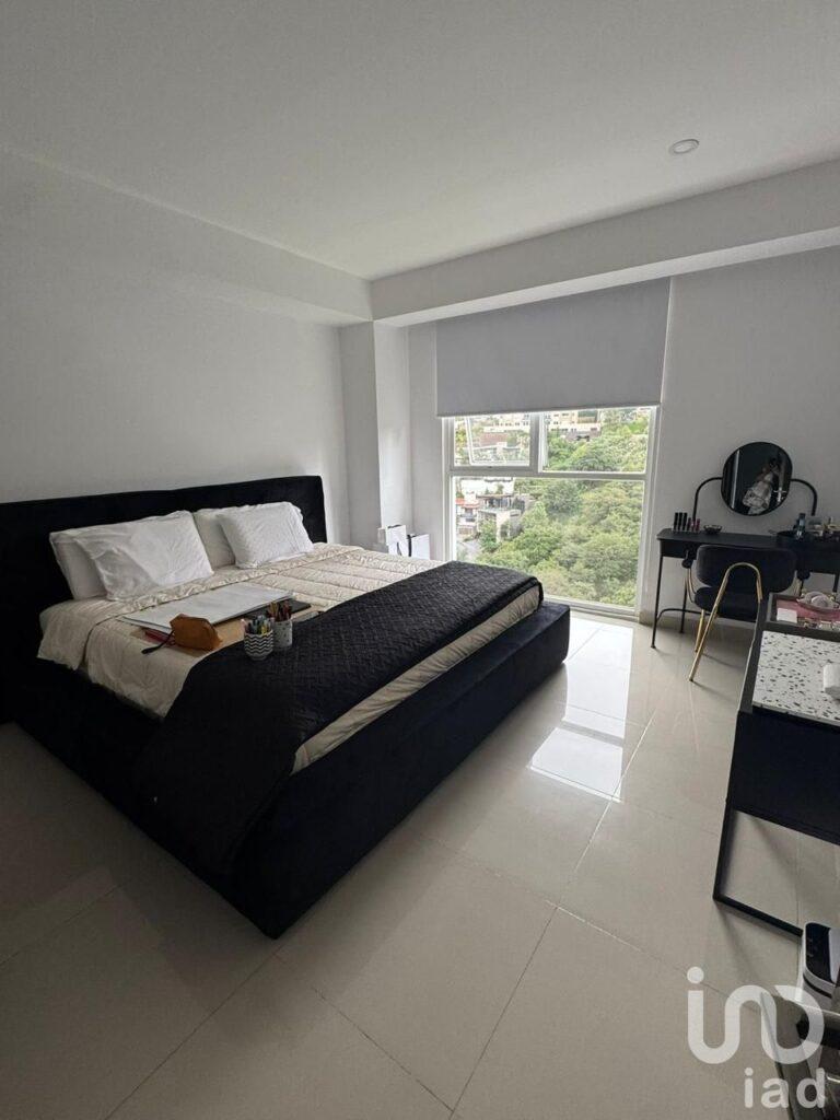 DEPARTAMENTO EN VENTA EN BOSQUE REAL