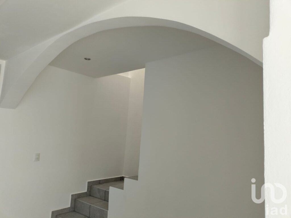 VENTA DE CASA EN VISTA HERMOSA CUERNAVACA IDEAL PARA RESIDENCIA, SPA O CLINICA DE BELLEZA.