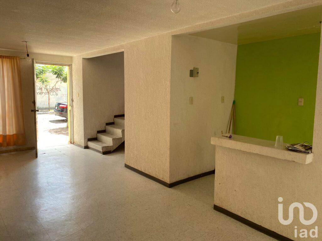 CASA EN VENTA EN FRACCIONAMIENTO VALLE LOS NARANJOS, CELAYA