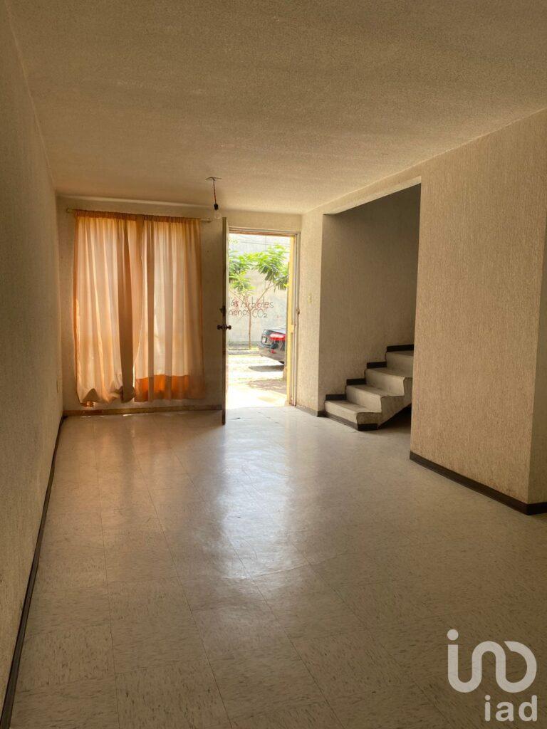 CASA EN VENTA EN FRACCIONAMIENTO VALLE LOS NARANJOS, CELAYA