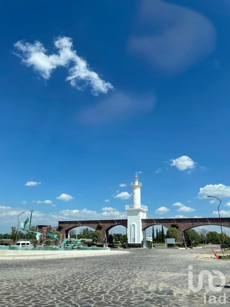 Terreno en venta en Corregidora Querétaro Faro de los cisnes