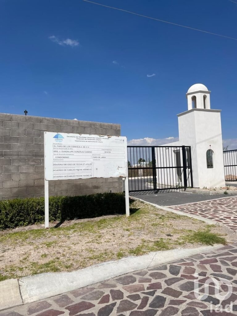 Terreno en venta en Corregidora Querétaro Faro de los cisnes