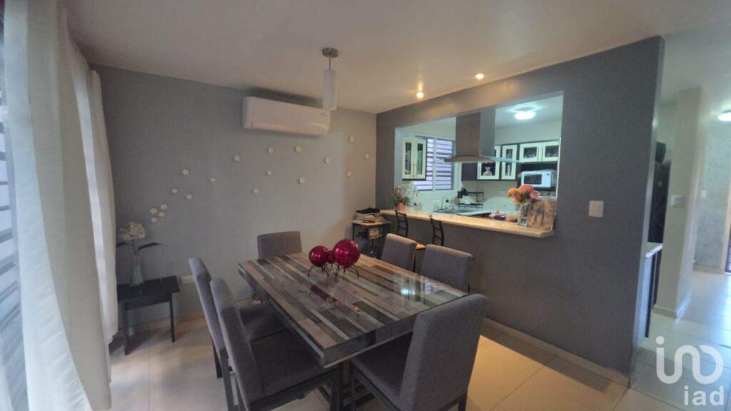 Casa espaciosa e iluminada en Capellanía Residencial