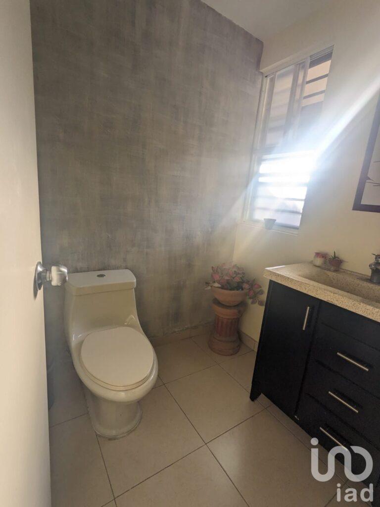 Casa espaciosa e iluminada en Capellanía Residencial