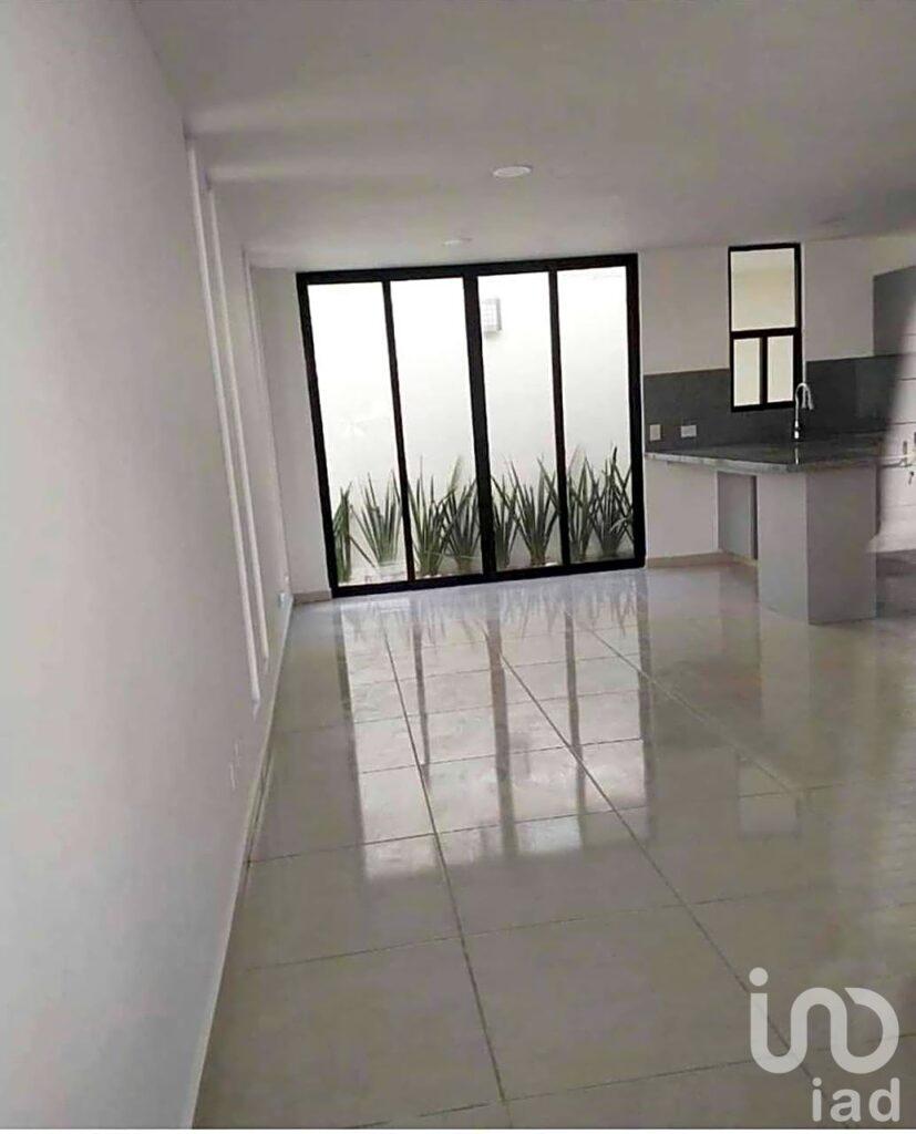 Casa en venta en Álamo Residencial - San Juan Cuautlancingo, Puebla.