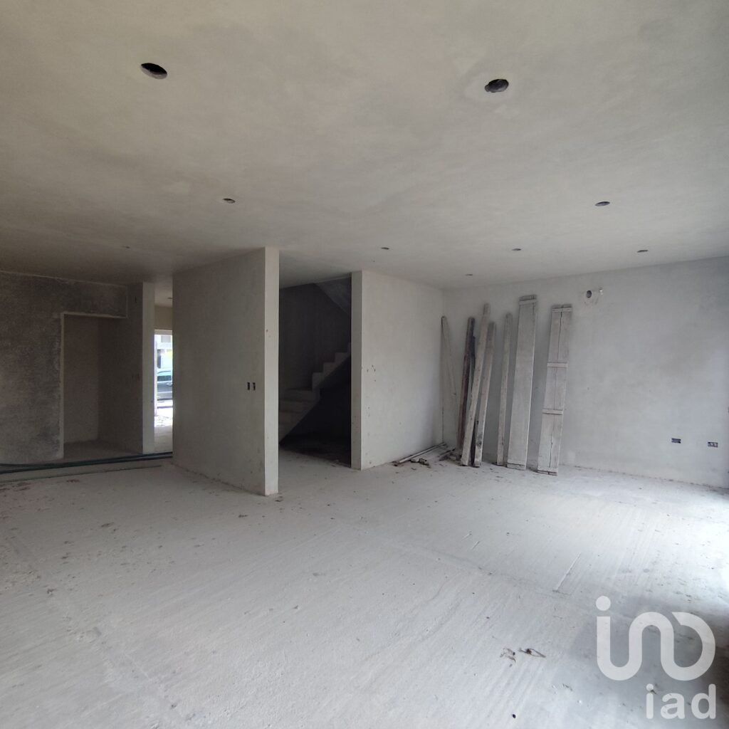 Casa (en Obra Gris) a la Venta en Cancún - Aqua Residencial - 3 Recámaras