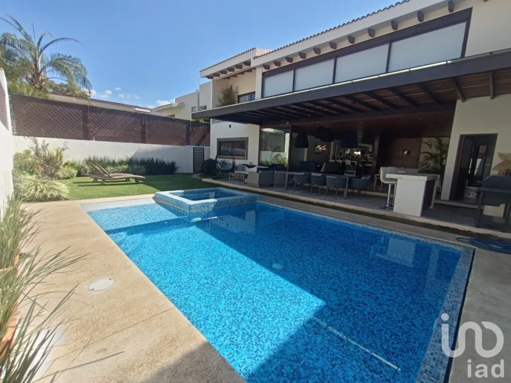 LUJO Y EXCLUSIVIDAD EN CADA DETALLE, RESIDENCIA EN EL CORAZÓN DE MORELOS KLOSTER SUMIYA...