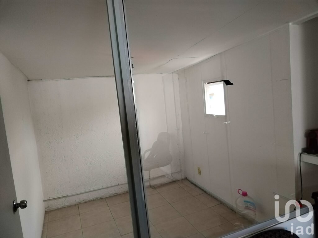 Renta de oficina en Vista Hermosa Tlalnepantla 30m2