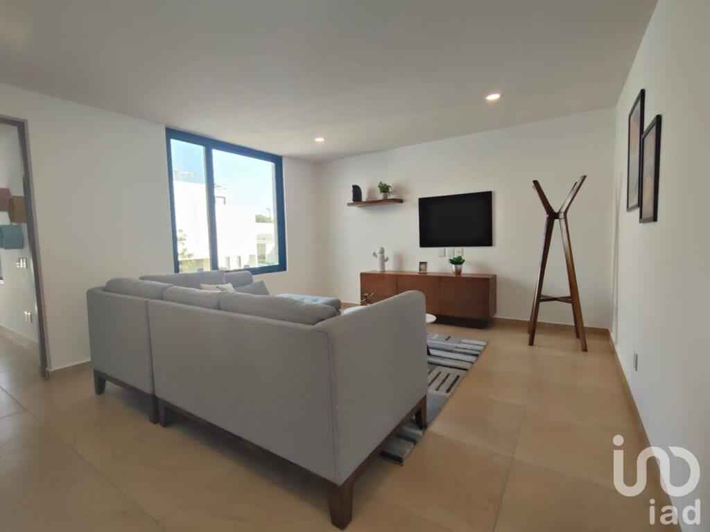 Casa en Venta en Condominio, Santiago de Querétaro, Querétaro