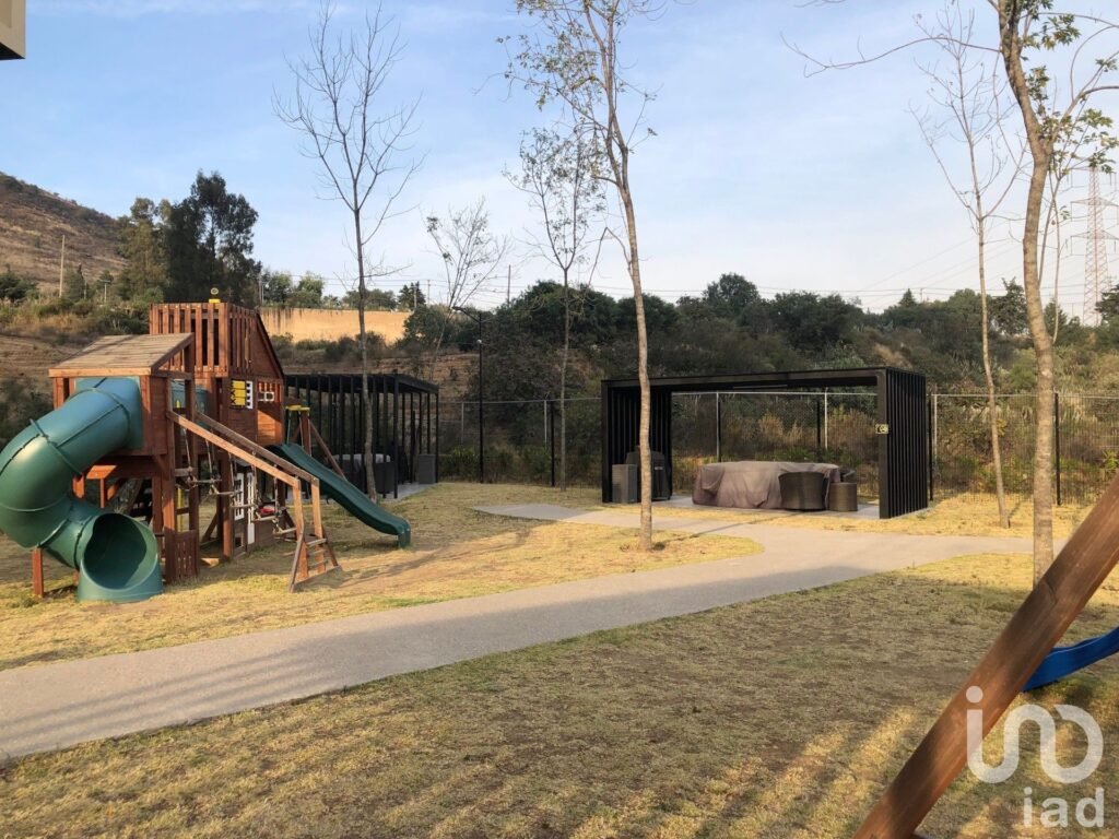 Departamento en Renta en City Esmeralda,