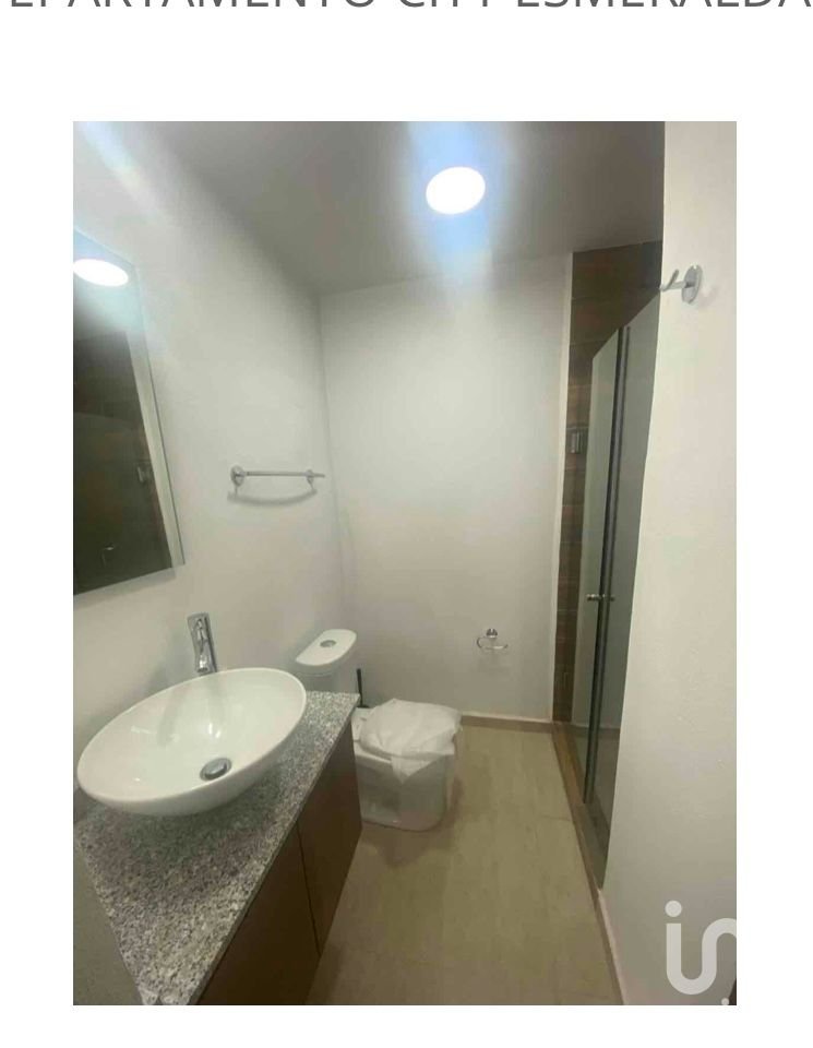 Departamento en Renta en City Esmeralda,