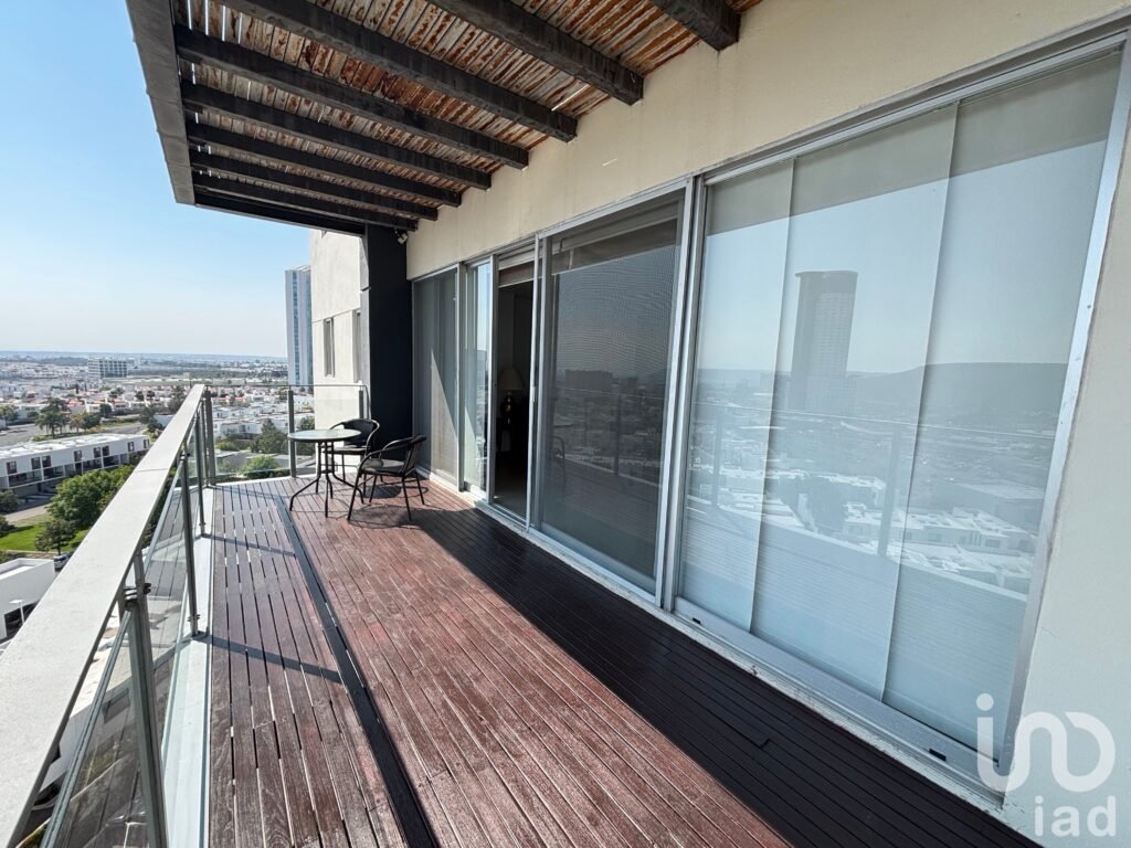 PENTHOUSE AMUEBLADO EN JURIQUILLA SANTA FE QUERETARO, QRO.