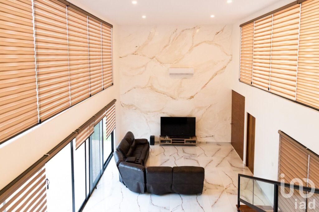 CASA EN VENTA AMUEBLADA JARDINES DE LA REJOYADA