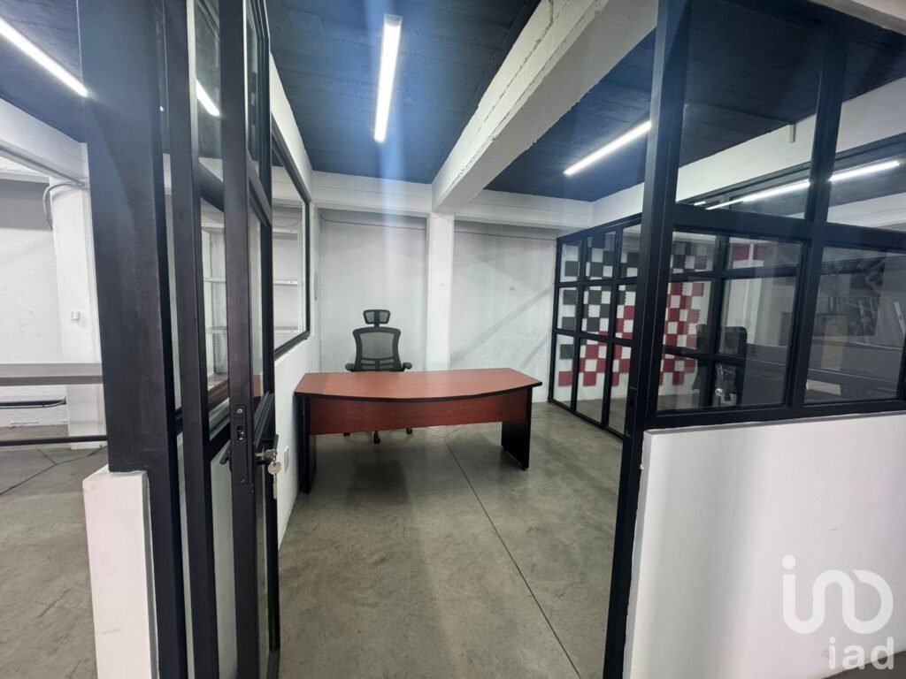 Oficinas en Renta en Prados Providencia, GDL. JAL. - Por nivel o completo