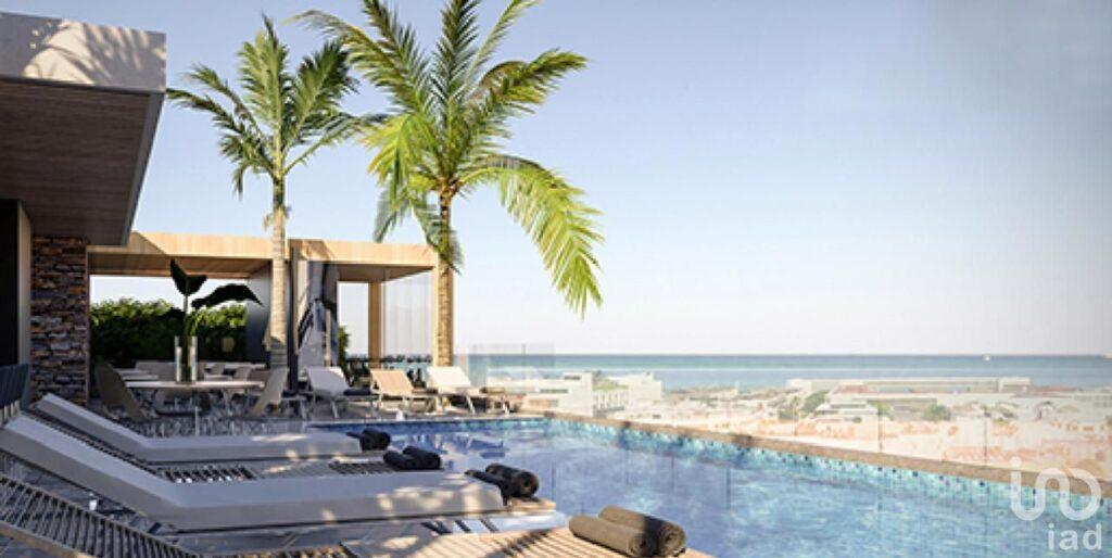 ESTUDIO PH DE 1 RECÁMARA AMUEBLADO CON ROOF Y ALBERCA EN PLAYA DEL CARMEN.