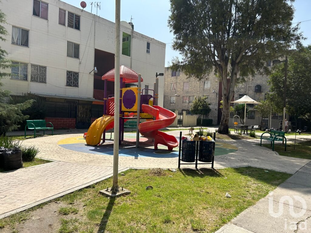 Venta Departamento Cuautitlán Cebadales cerca suburbano 4 recamaras