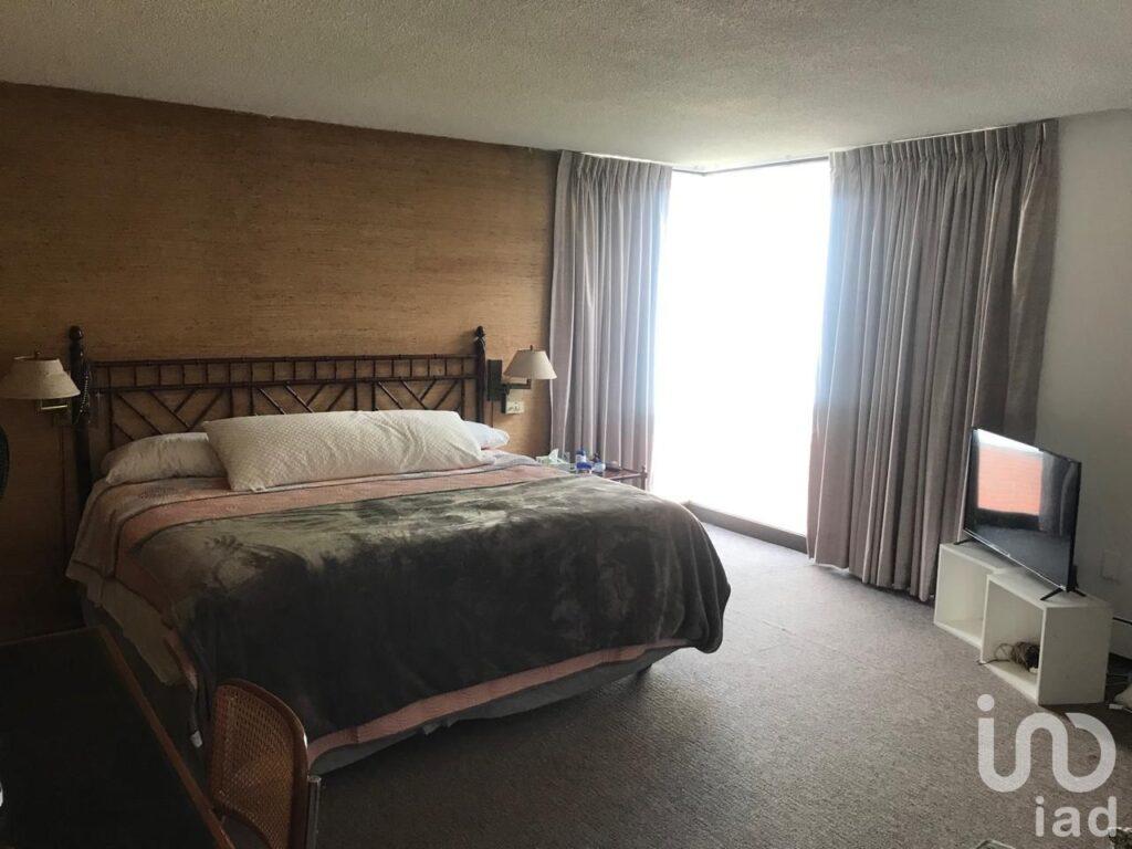 CASA EN VENTA TECAMACHALCO calle cerrada