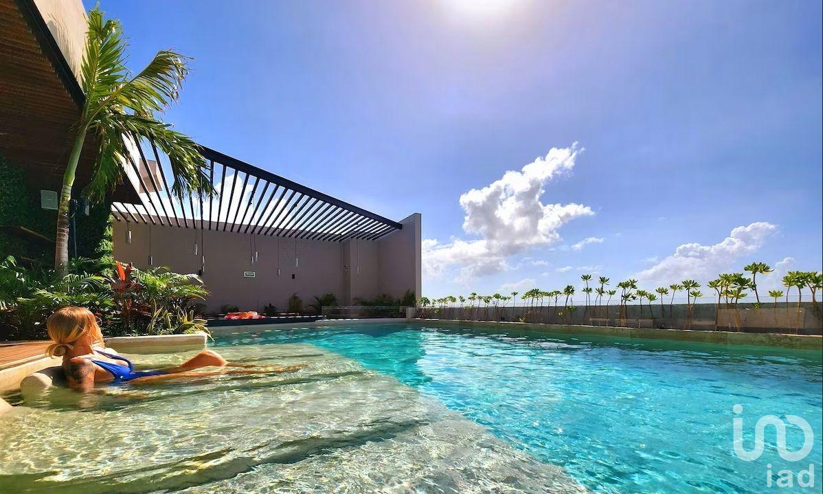 Tu nuevo Loft amueblado con Alberca y cerca de la playa: ¡Vive o invierte en Playa del Carmen!