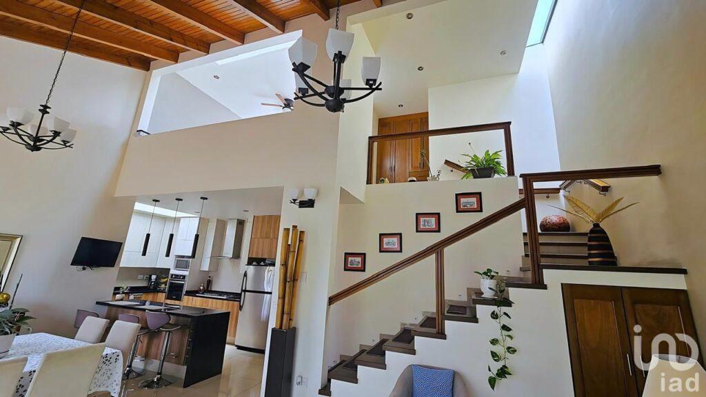 Casa de autor en venta en Corregidora