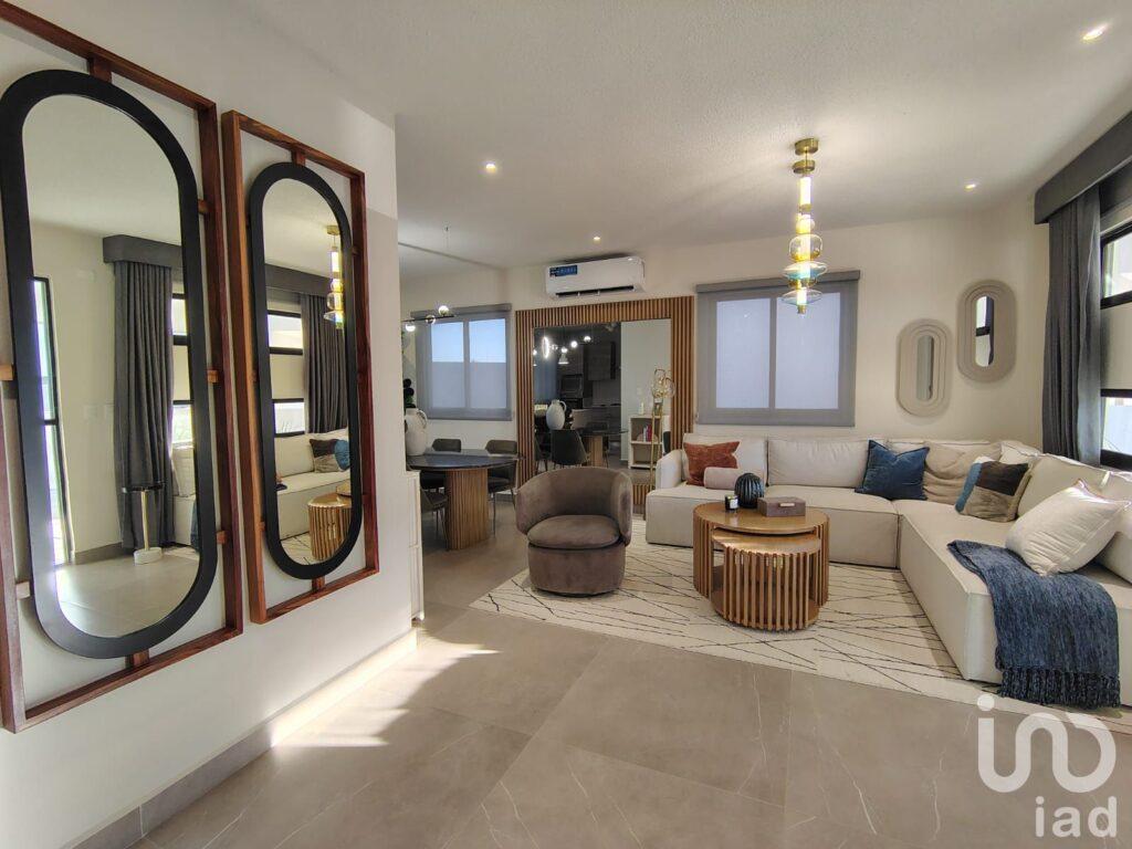 CASA EN PREVENTA, 3 RECAMARAS, AREA PUENTE ZARAGOZA, CD JUAREZ, CHIH