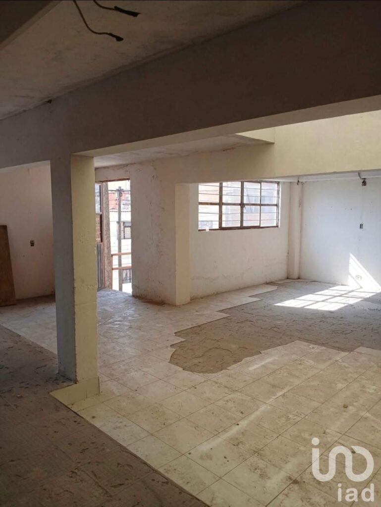 Bodega en Colonia Bugambilias planta alta