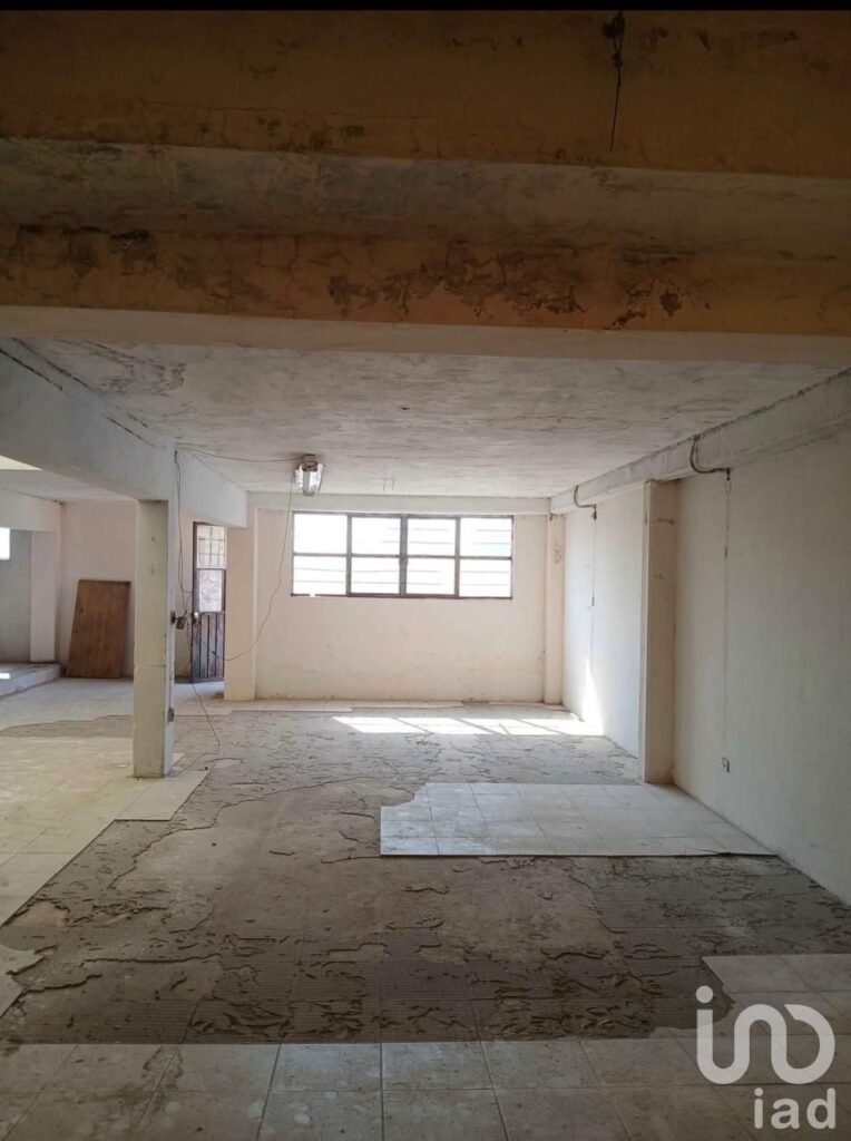 Bodega en Colonia Bugambilias planta alta